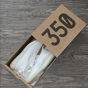 yeezy 350 creams